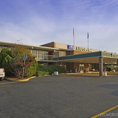 Express Airport Inn Sandston Exterior photo